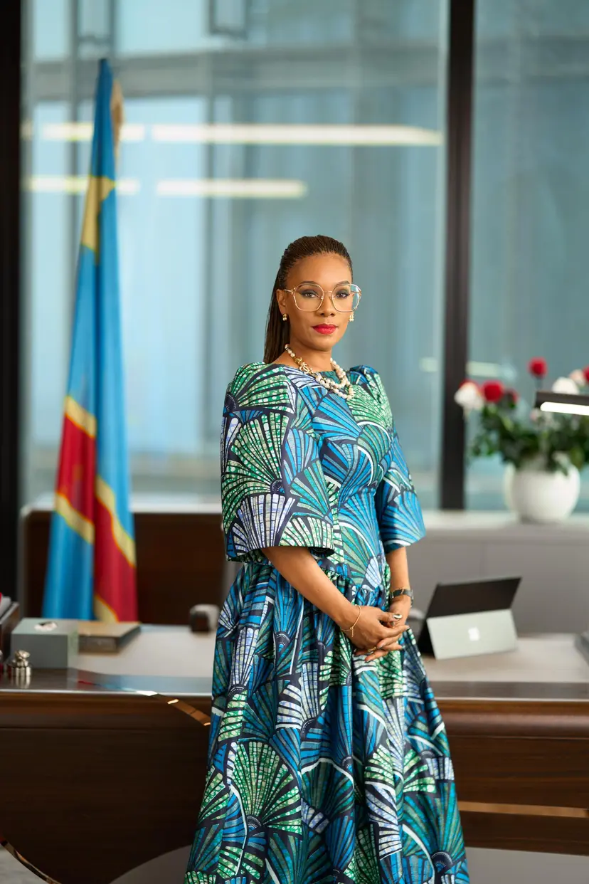 Portrait de S.E. Madame O’Neige N’Sele Mimpa, Ministre des Affaires Foncières